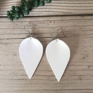 ❤️ 5 for $25 White faux leather earrings